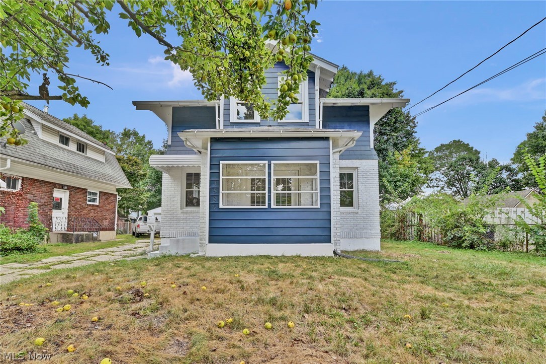1584 Hampton Road Akron OH 44305