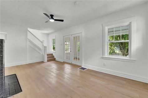 1584 Hampton Road Akron OH 44305
