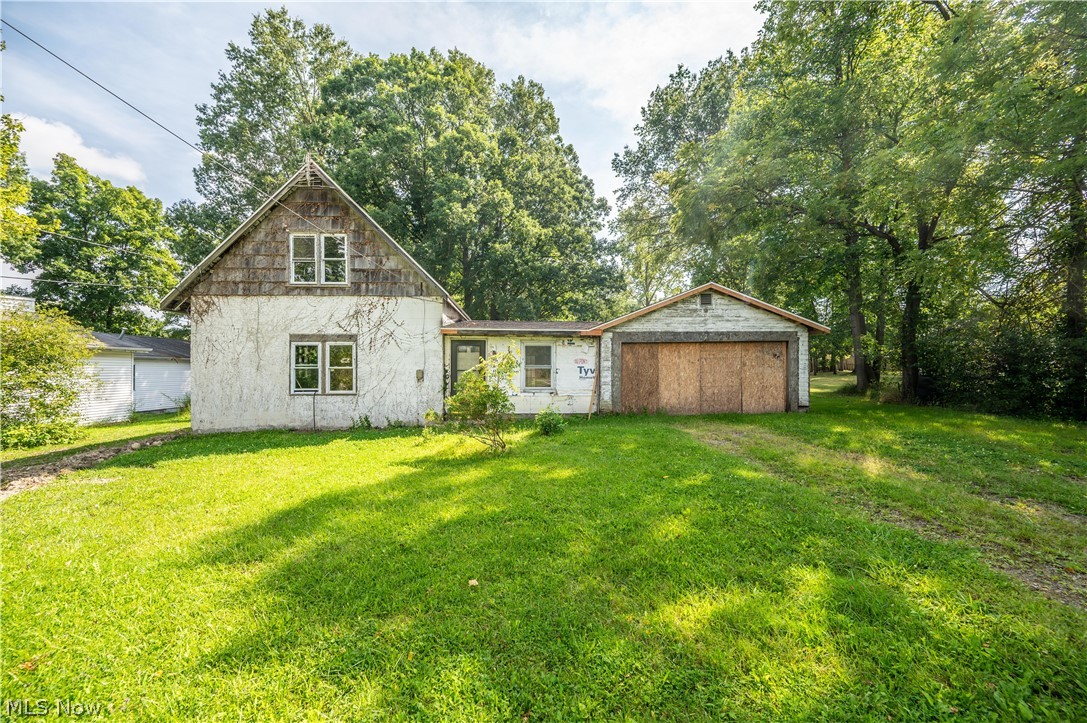 1090 N River Road NE Warren OH 44483
