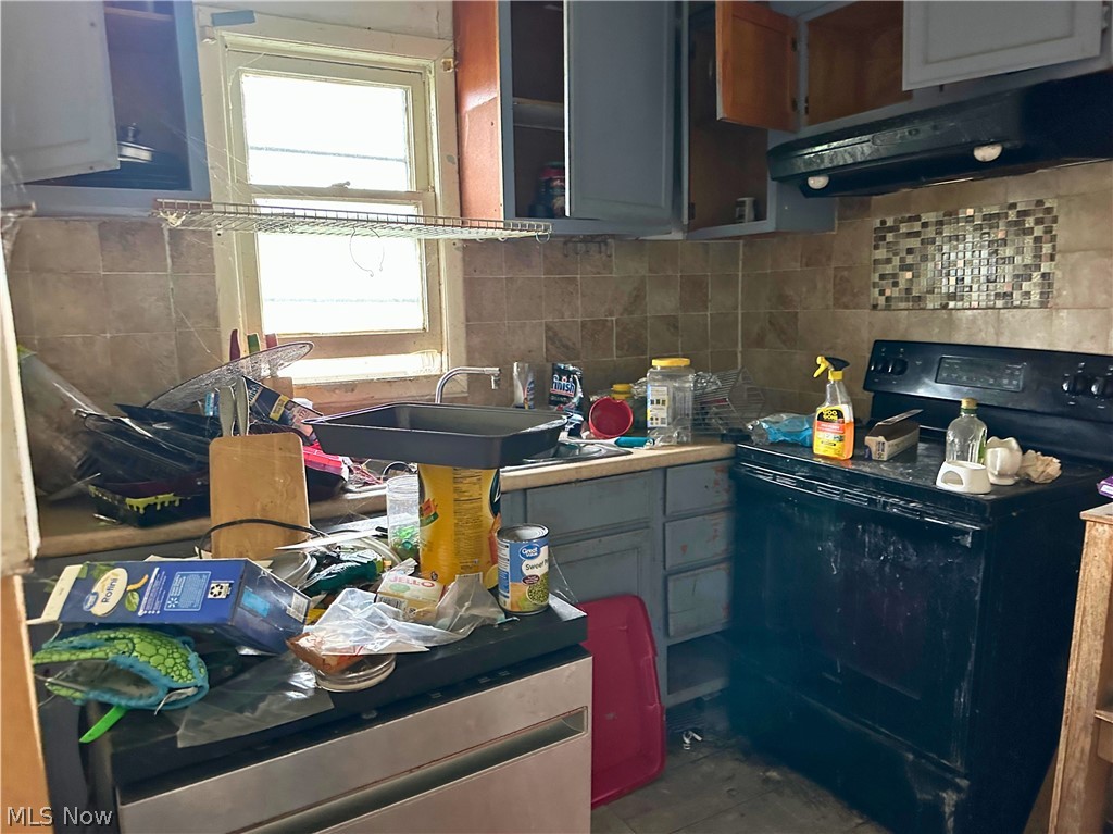 1628 W 10th Street Ashtabula OH 44004