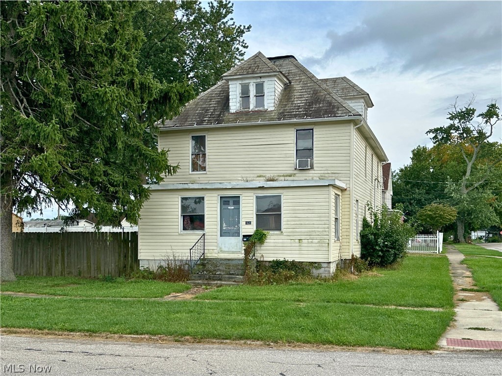 1628 W 10th Street Ashtabula OH 44004