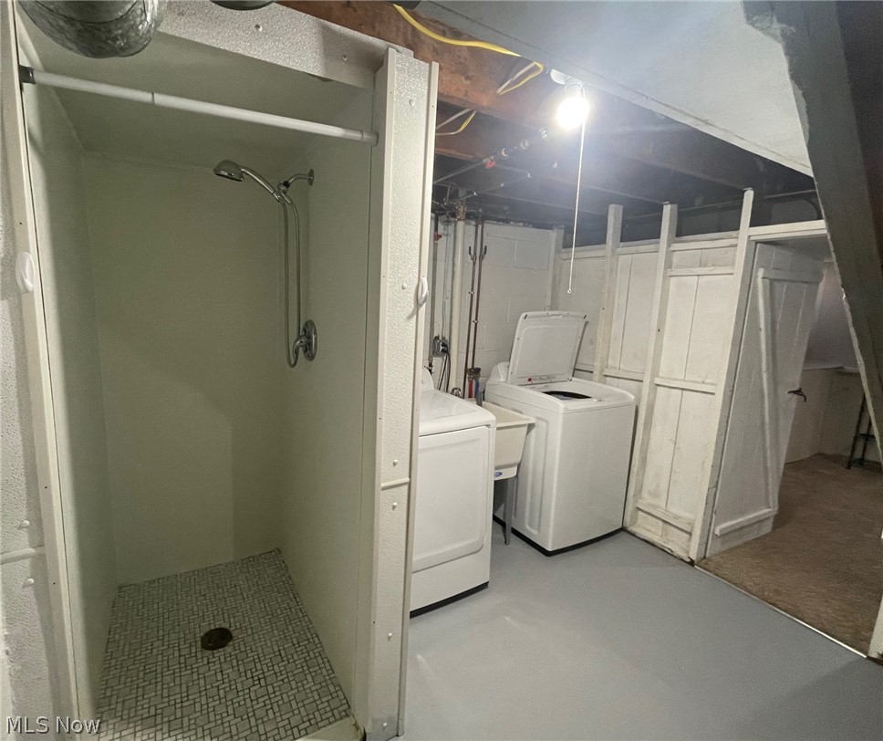1683 Dennis Drive Wickliffe OH 44092