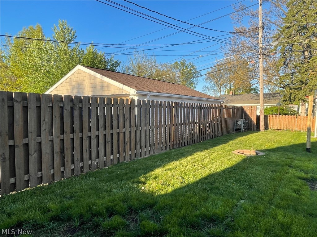 1683 Dennis Drive Wickliffe OH 44092