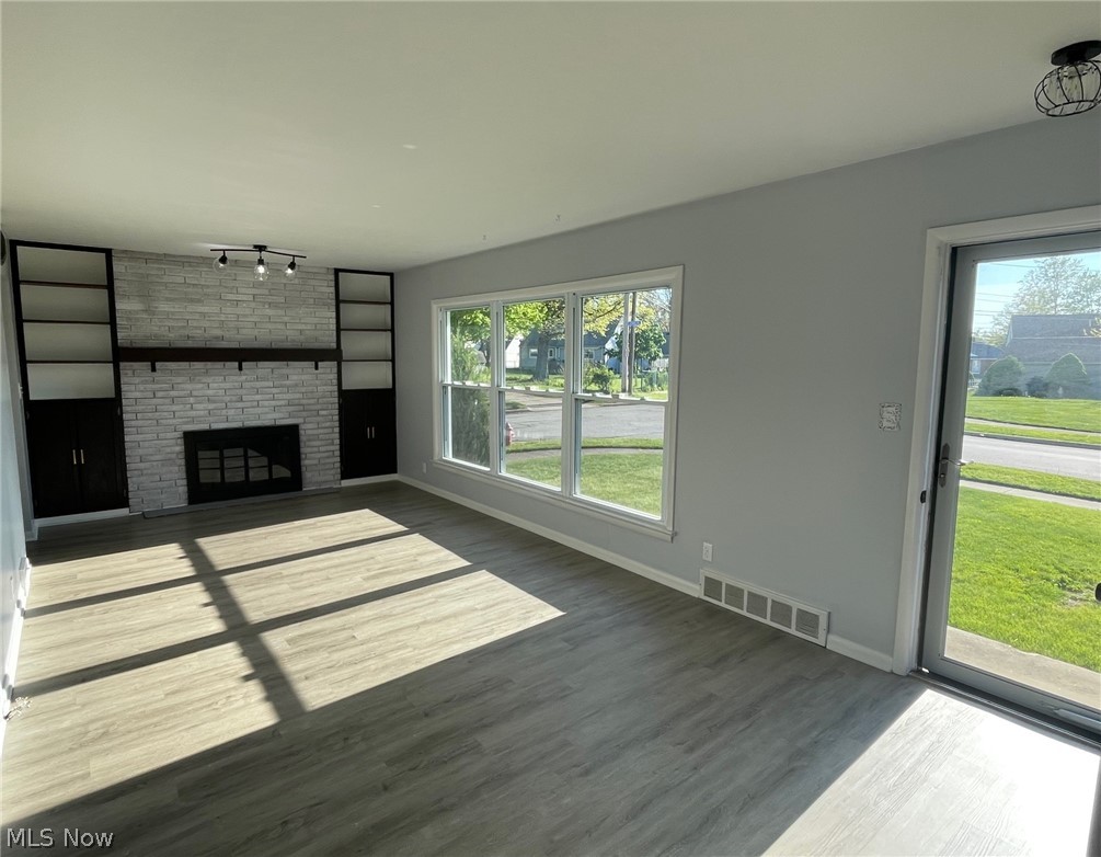 1683 Dennis Drive Wickliffe OH 44092