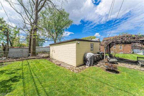 7415 Jameson Road Parma OH 44129