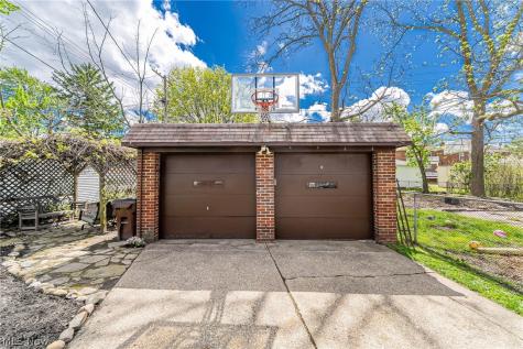 7415 Jameson Road Parma OH 44129