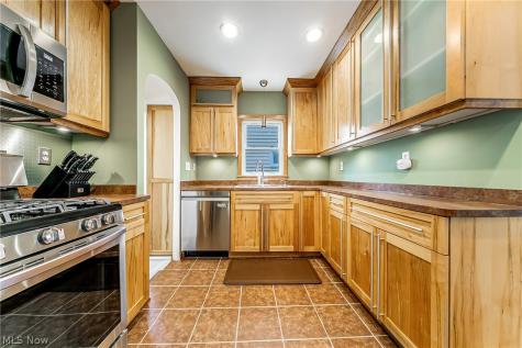 7415 Jameson Road Parma OH 44129