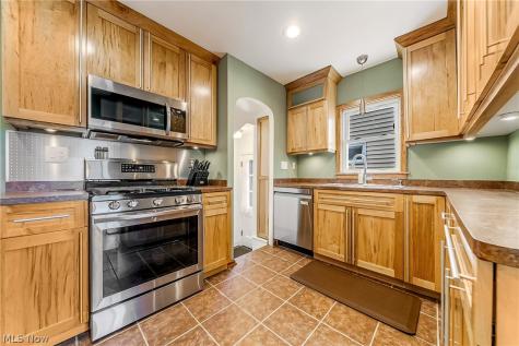 7415 Jameson Road Parma OH 44129
