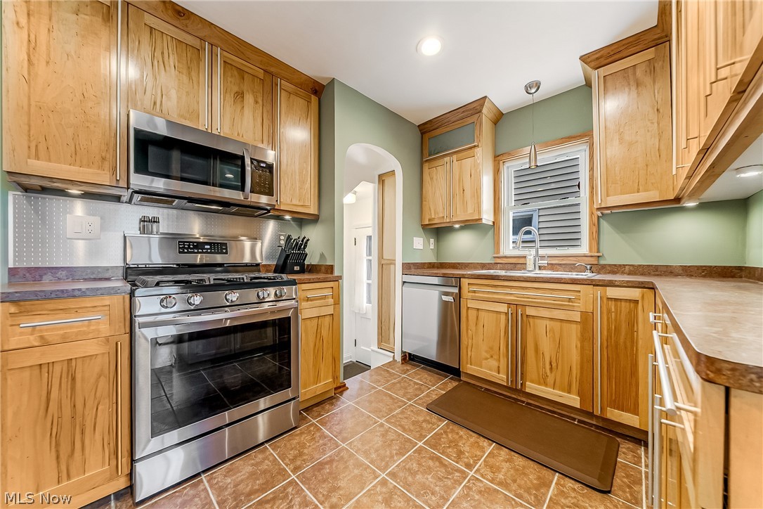 7415 Jameson Road Parma OH 44129