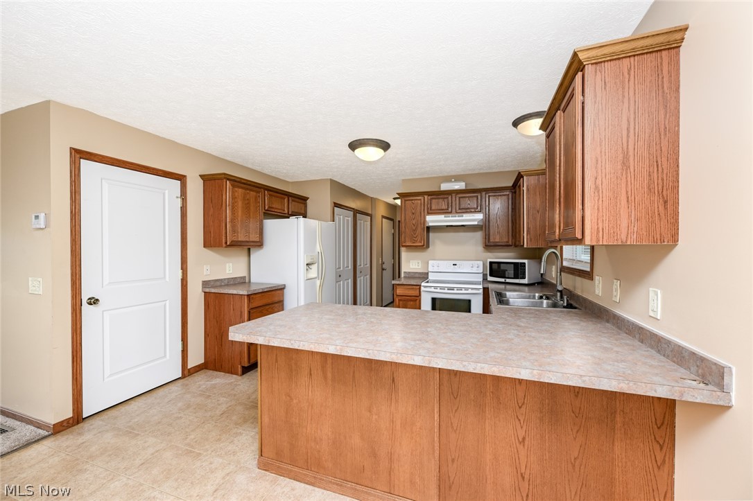 5018 Kelly Avenue Rootstown OH 44272
