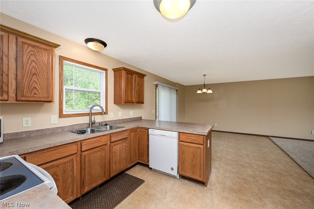 5018 Kelly Avenue Rootstown OH 44272