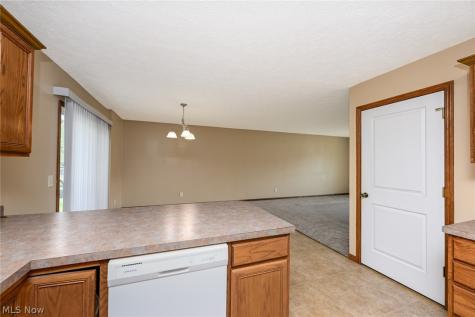 5018 Kelly Avenue Rootstown OH 44272