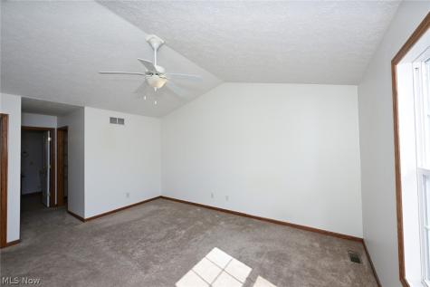 5018 Kelly Avenue Rootstown OH 44272