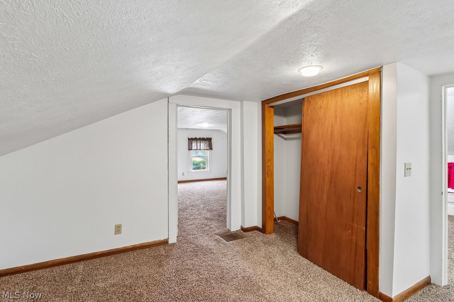 84 S Portage Street Doylestown OH 44230