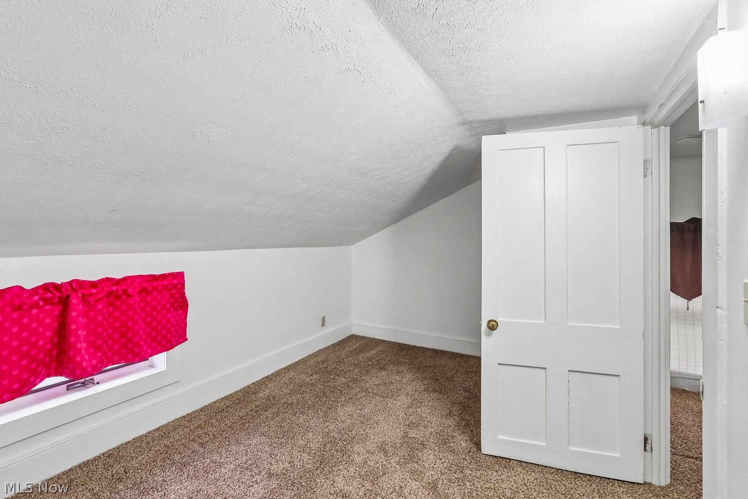 84 S Portage Street Doylestown OH 44230