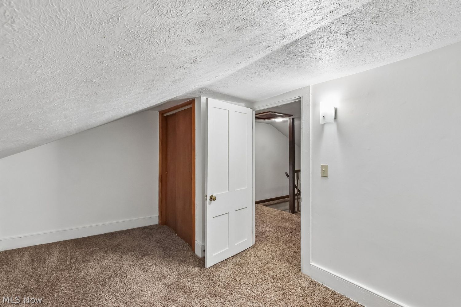 84 S Portage Street Doylestown OH 44230