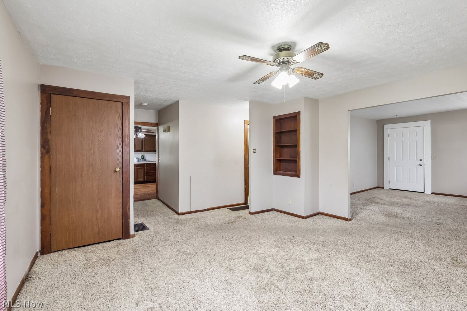84 S Portage Street Doylestown OH 44230