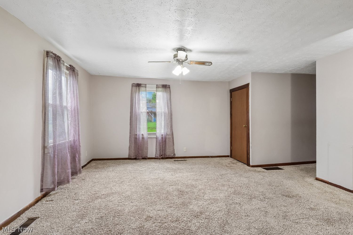 84 S Portage Street Doylestown OH 44230