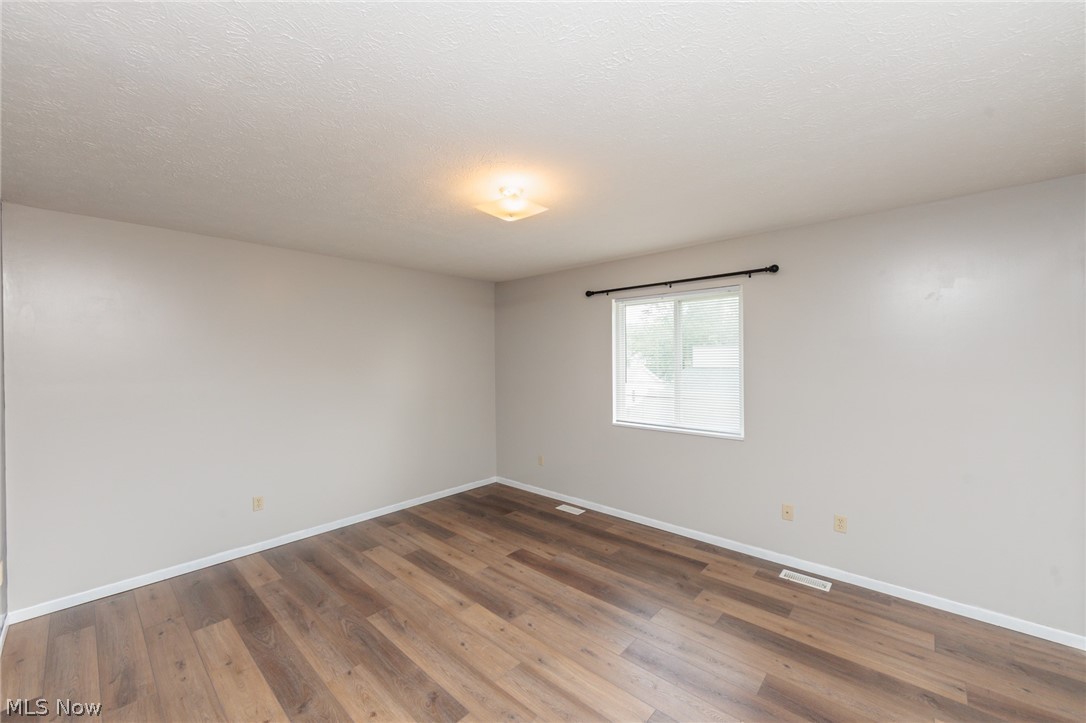 671 Tioga Trail Willoughby OH 44094
