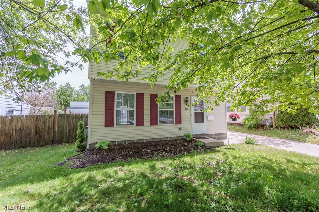 671 Tioga Trail Willoughby OH 44094