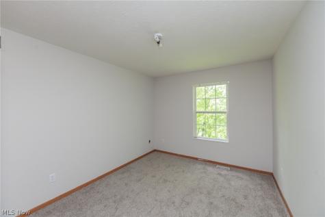 671 Tioga Trail Willoughby OH 44094