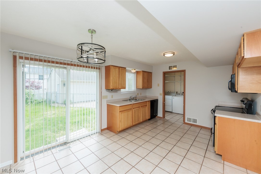 671 Tioga Trail Willoughby OH 44094