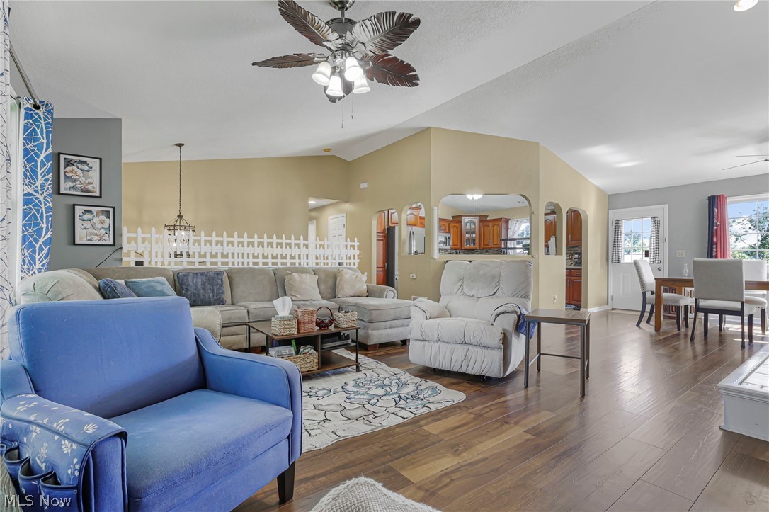 3563 Gorsuch Road Nashport OH 43830