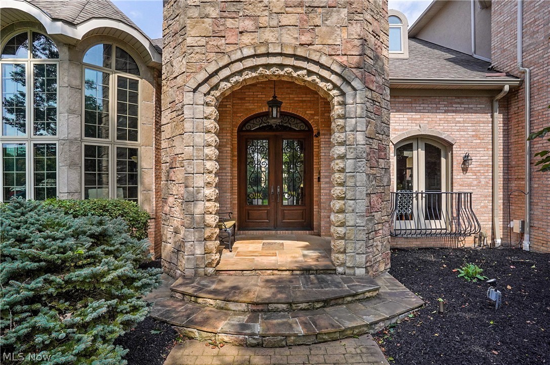 3783 Pioneer Trail Mantua OH 44255