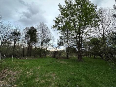 12754 Chamberlain Road Aurora OH 44202