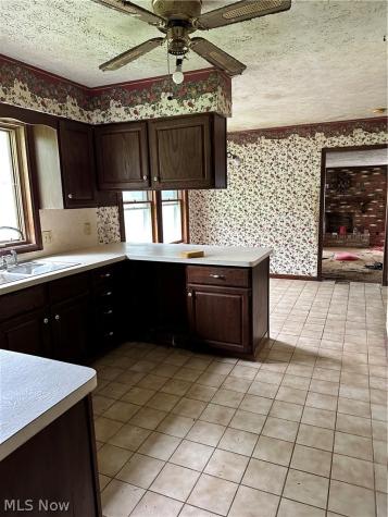 12754 Chamberlain Road Aurora OH 44202