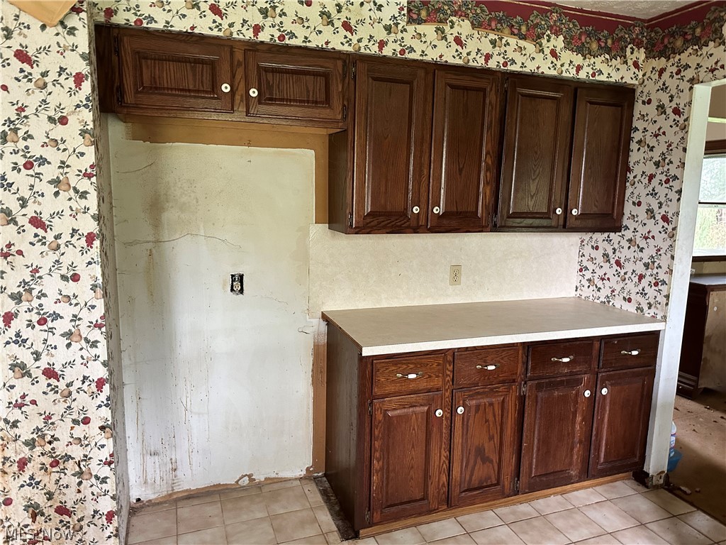 12754 Chamberlain Road Aurora OH 44202