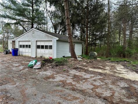 12754 Chamberlain Road Aurora OH 44202