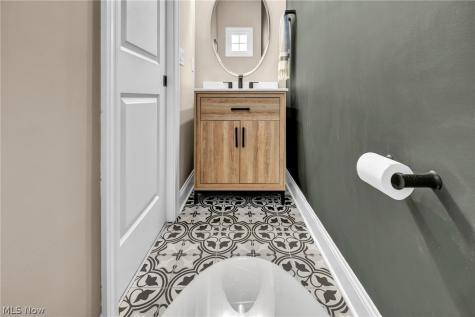 36633 Capri Lane North Ridgeville OH 44039