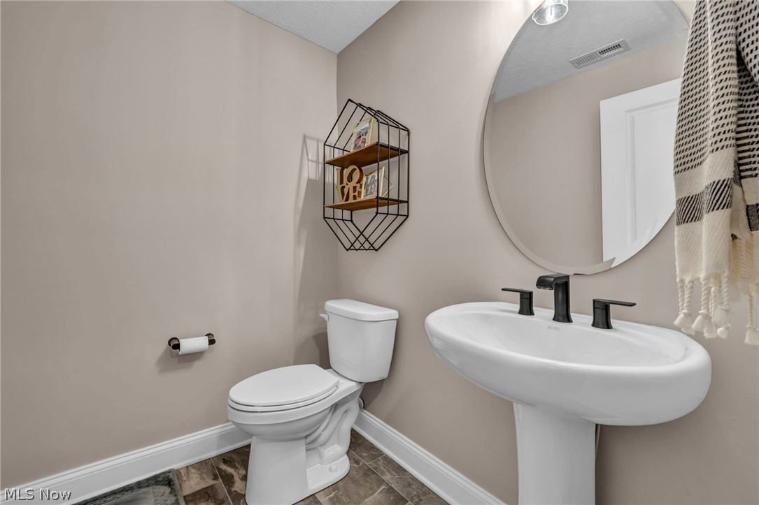 36633 Capri Lane North Ridgeville OH 44039