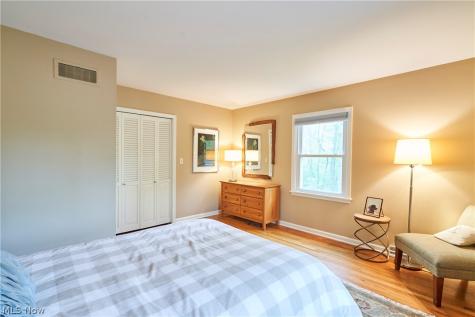 475 Somerset Road Akron OH 44313