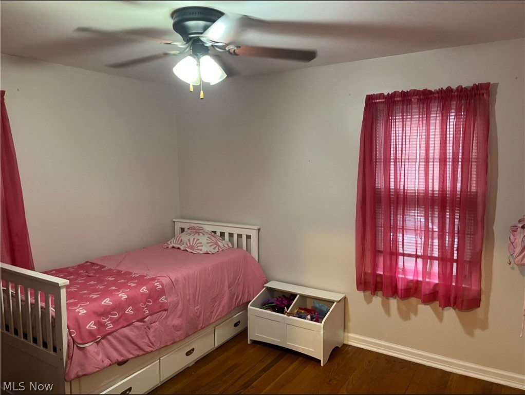 595 Bonnie Brae Avenue NE Warren OH 44483