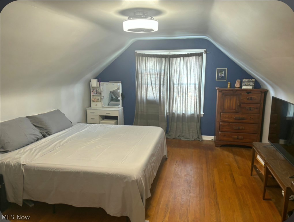 595 Bonnie Brae Avenue NE Warren OH 44483