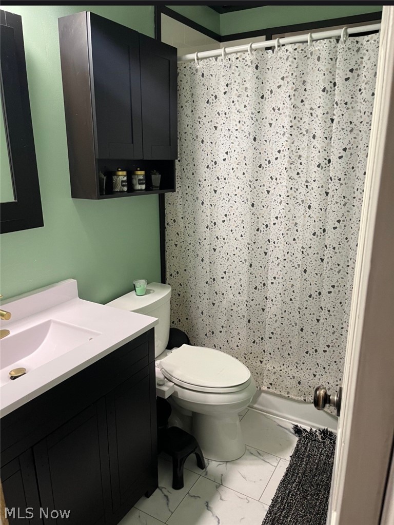 595 Bonnie Brae Avenue NE Warren OH 44483