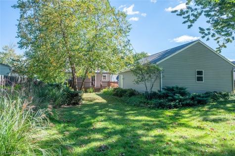 5252 Karen Isle Drive Willoughby OH 44094