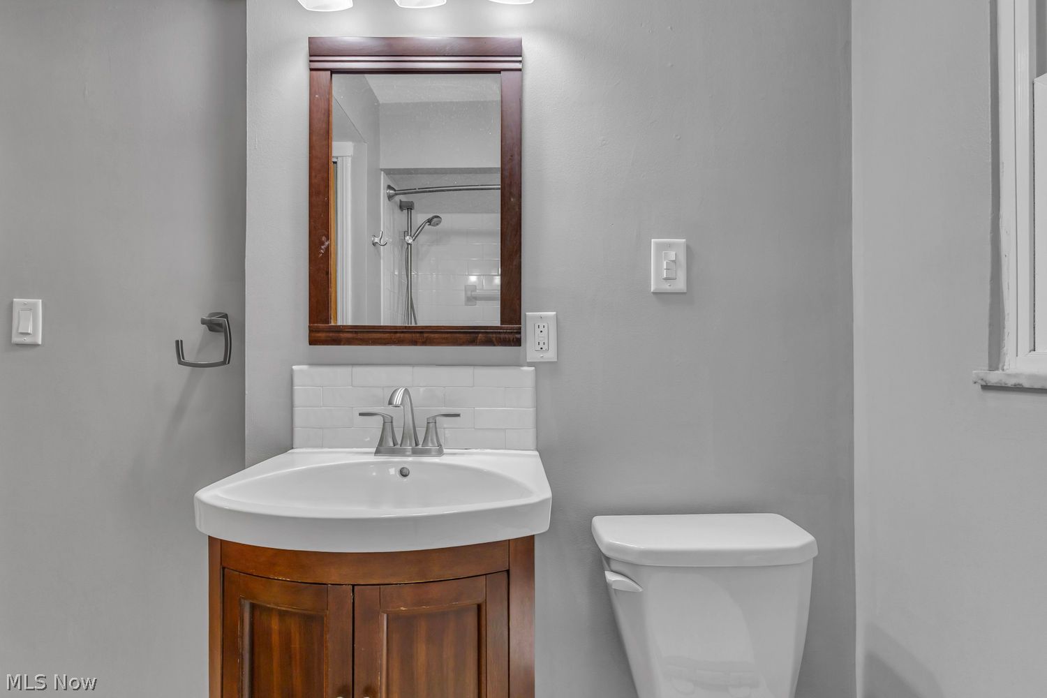 30897 Nantucket Row Bay Village OH 44140