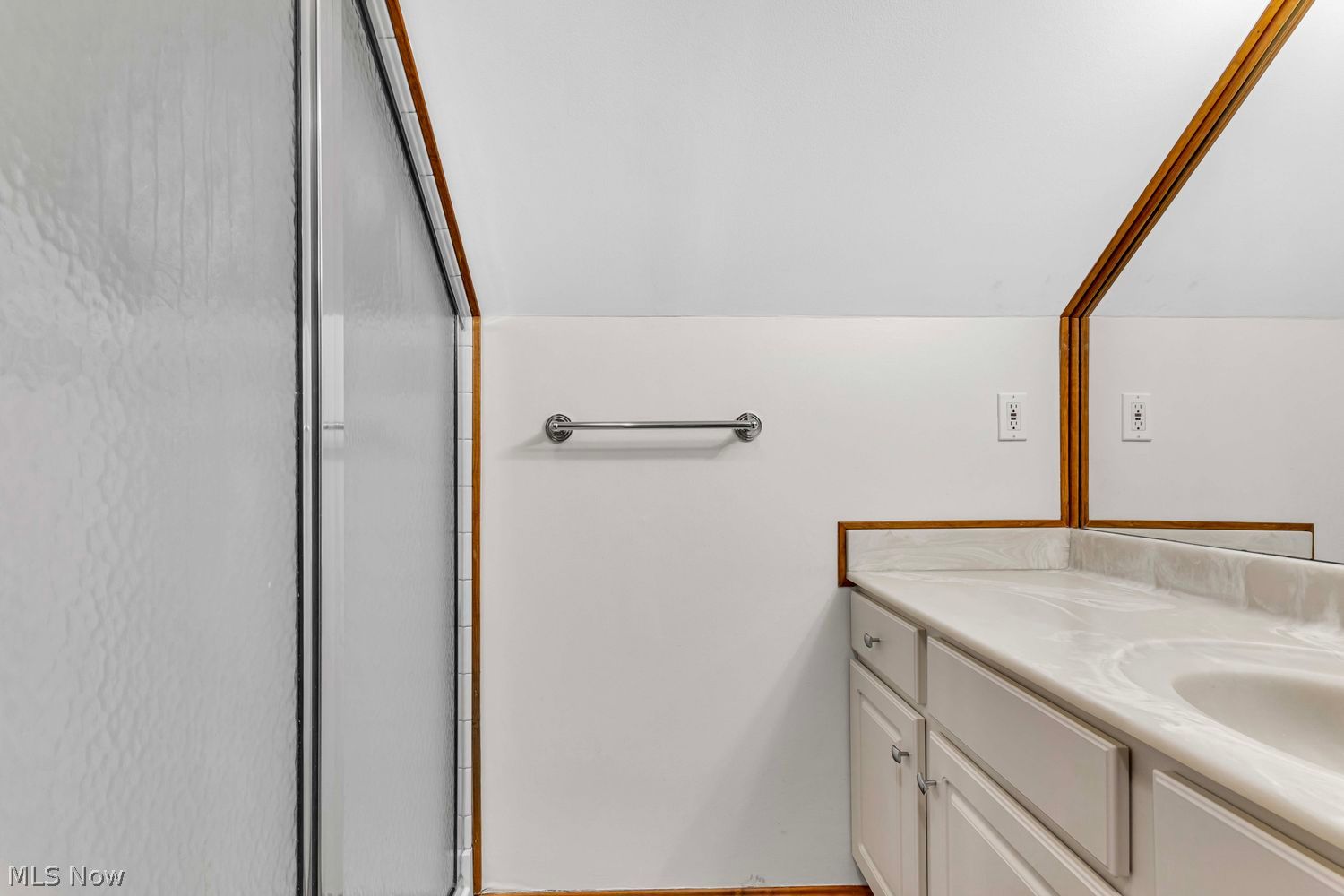 30897 Nantucket Row Bay Village OH 44140