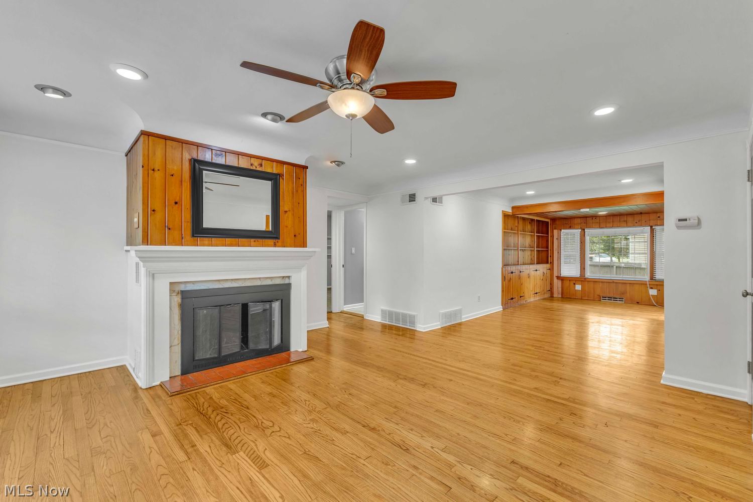 30897 Nantucket Row Bay Village OH 44140