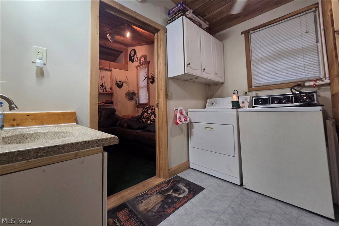5082 Poplar Drive SW Carrollton OH 44615