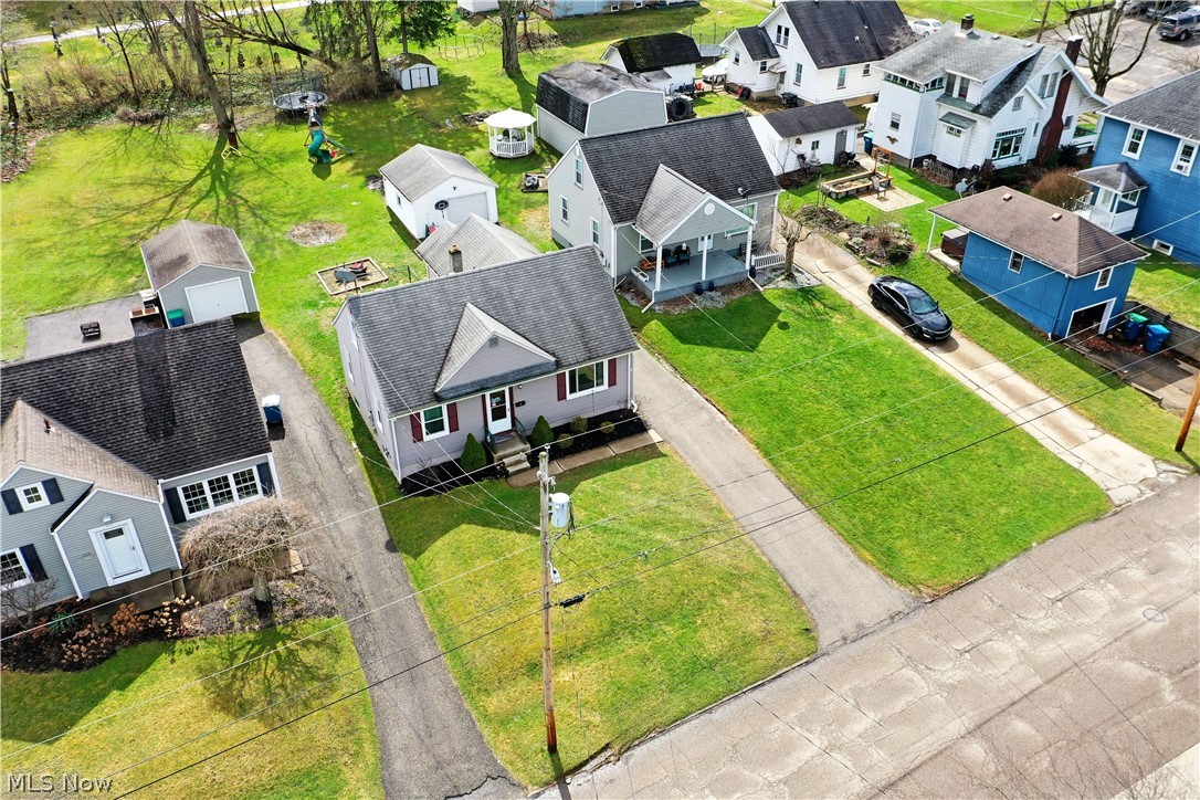 135 Clingan Street Hubbard OH 44425