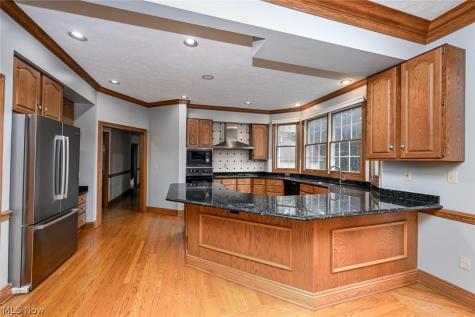 545 San Pier Drive Akron OH 44333
