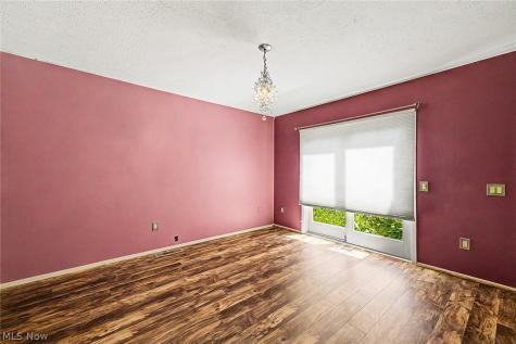13192 Olympus Way Strongsville OH 44149