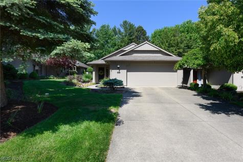 13192 Olympus Way Strongsville OH 44149