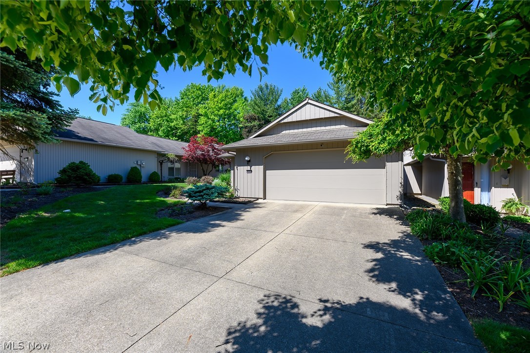 13192 Olympus Way Strongsville OH 44149
