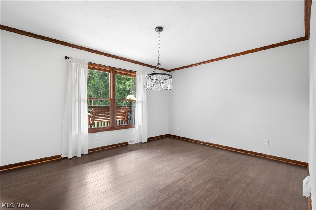 4866 Provens Drive Akron OH 44319