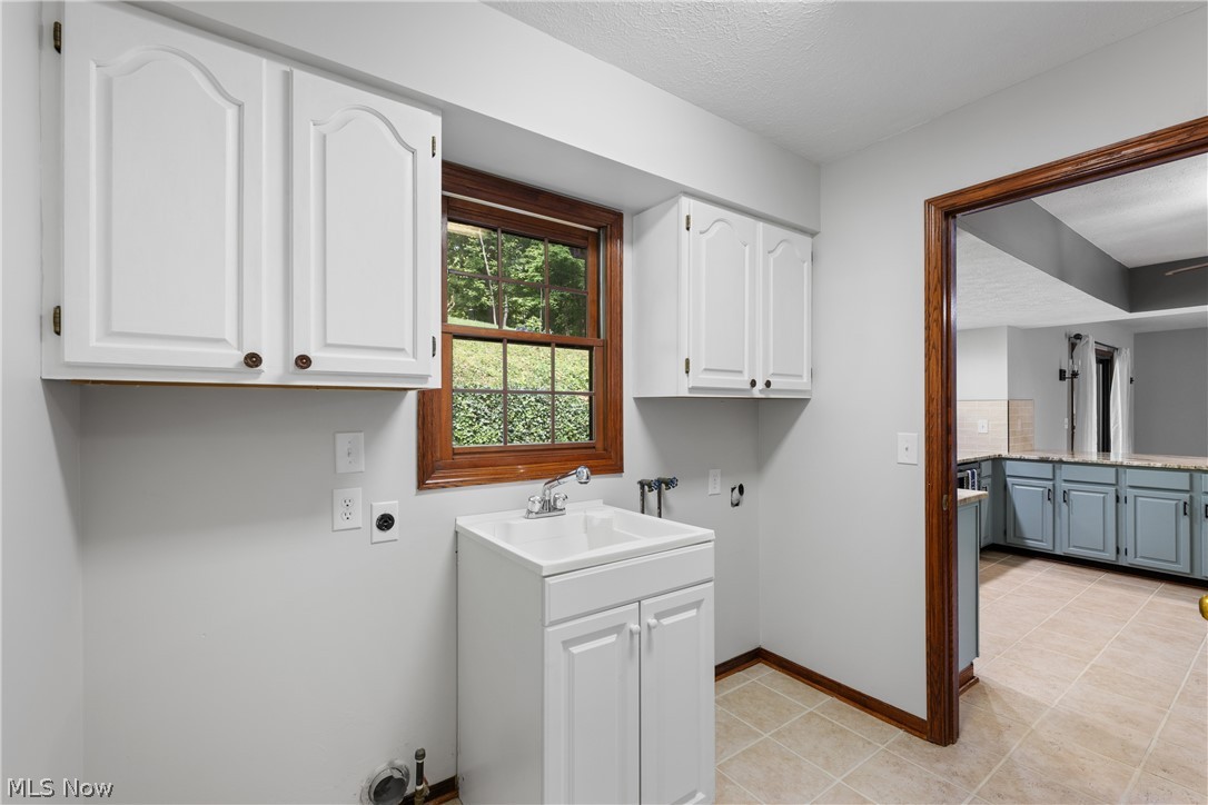 4866 Provens Drive Akron OH 44319